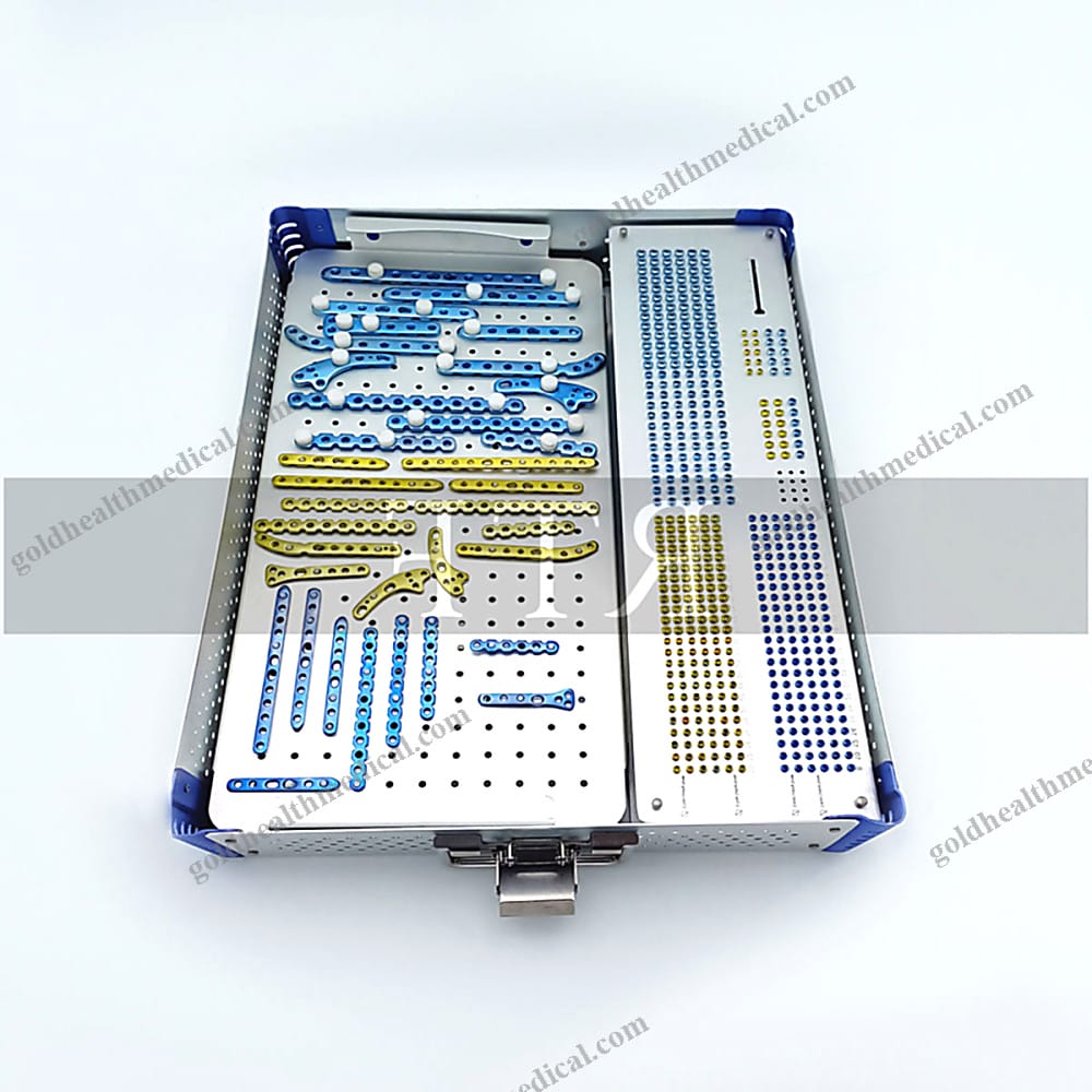 Advanced Veterinary Orthopedic Implant Kit with Cortical Locking Screws